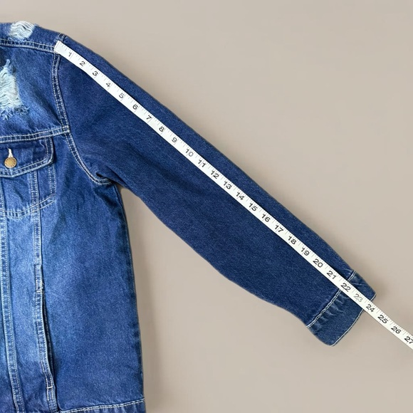 Red Star women’s distressed denim jeans jacket - Picture 9 of 9